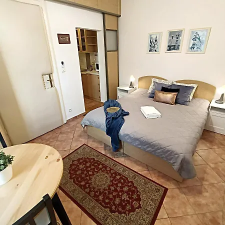 דירה Historical Centre ברטיסלאבה